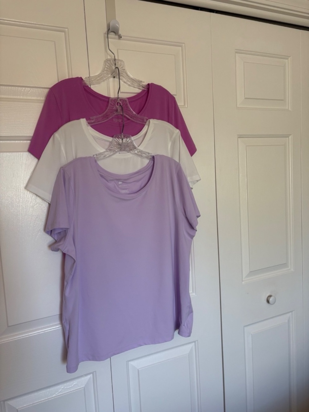 THREE All In Motion Short-Sleeve Performance Exercise Workout Tops, Size XL, EUC